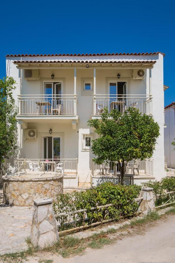 Paralia studios Kávos Exterior foto