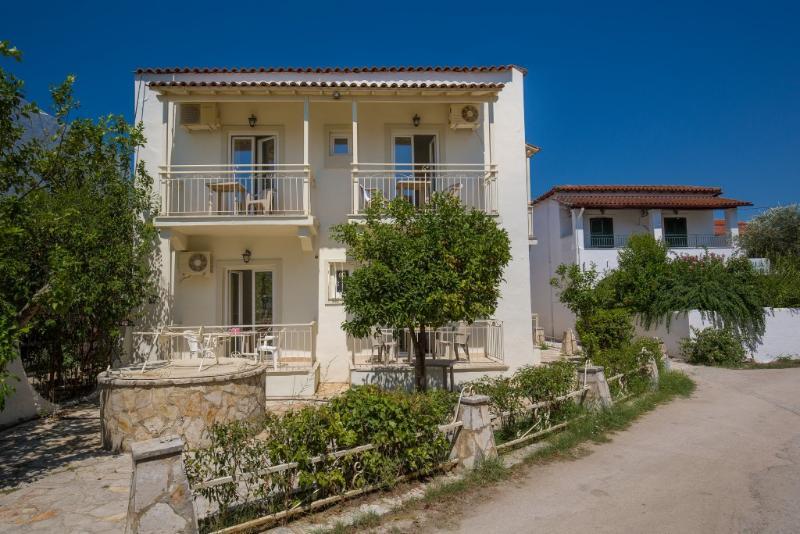 Paralia studios Kávos Exterior foto